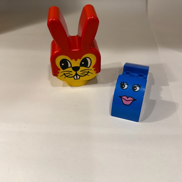 LEGO duplo vintage Colorful Bunny and Block Toy Set - Picture 2 of 5